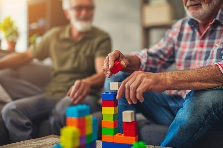 Travel Now: Exploring the Choice of Digital Education Awards in Online News